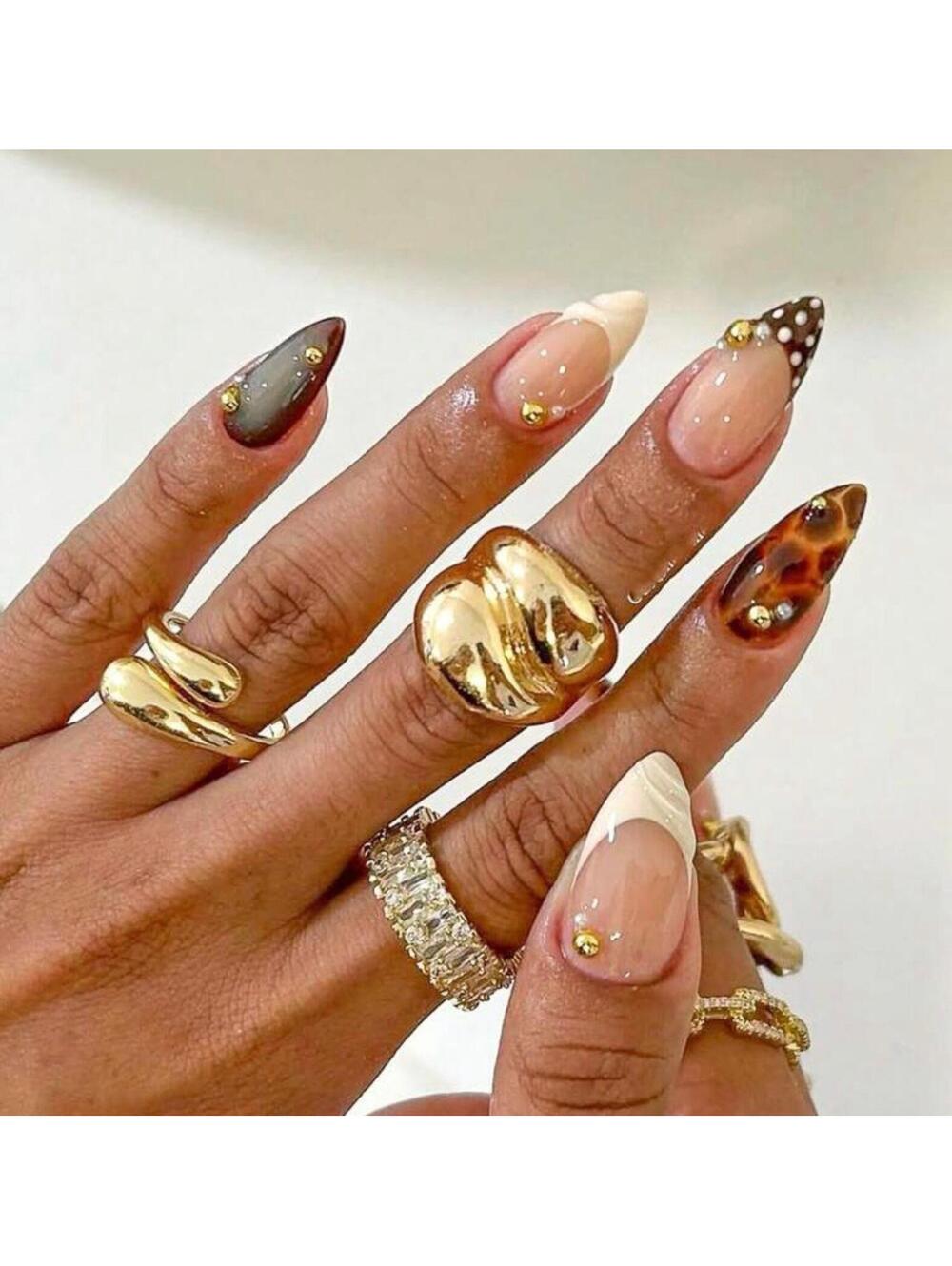 Press on nails